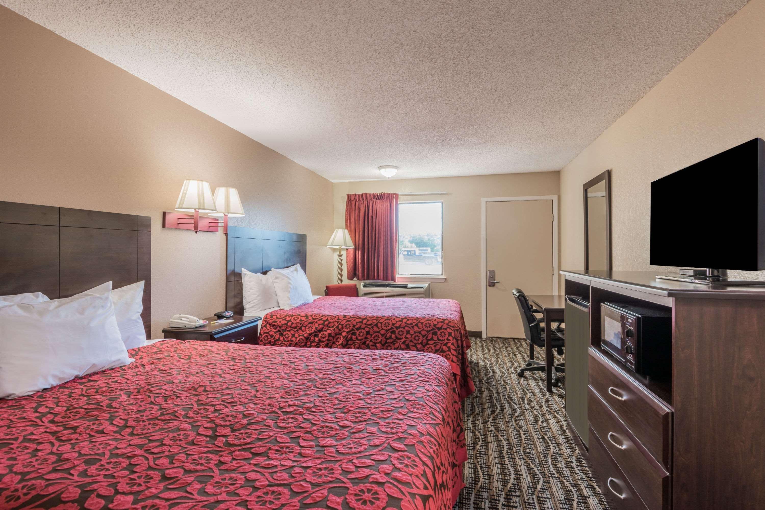Days Inn By Wyndham San Marcos Exterior foto